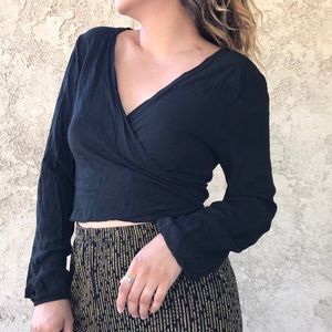 Brandy Melville wrap top